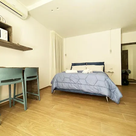 De Vivo Realty - Sunny House Sorrento 3*