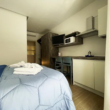 بيت ضيافة De Vivo Realty - Sunny House Sorrento 3*
