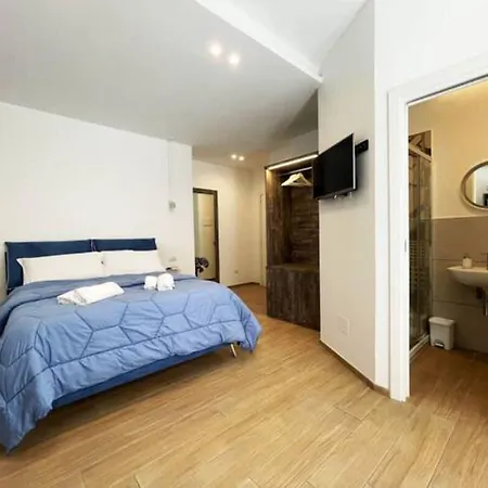 בית הארחה Sunny House - De Vivo Realty סורנטו