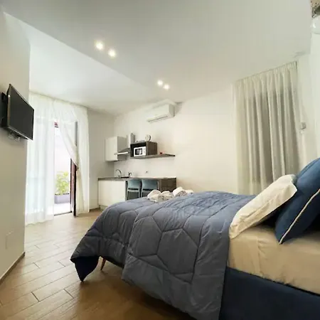De Vivo Realty - Sunny House Σορέντο